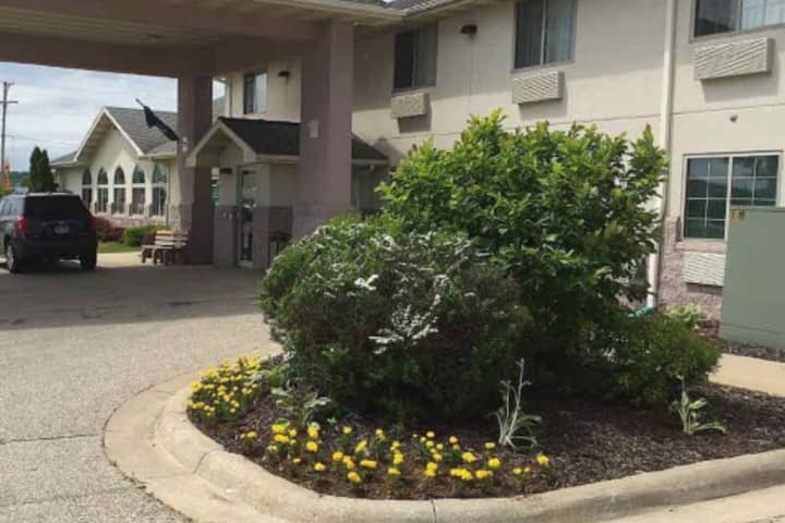 Hotel 96 of 144